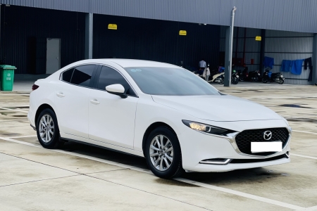 Mazda 3 1.5 Luxury 2022